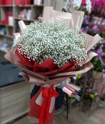 Букет цветов из: Гипсофила в Высоком
