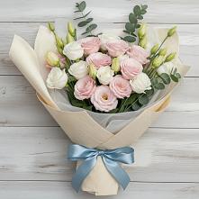 Букет цветов из:  Лизиантусы в Высоком
