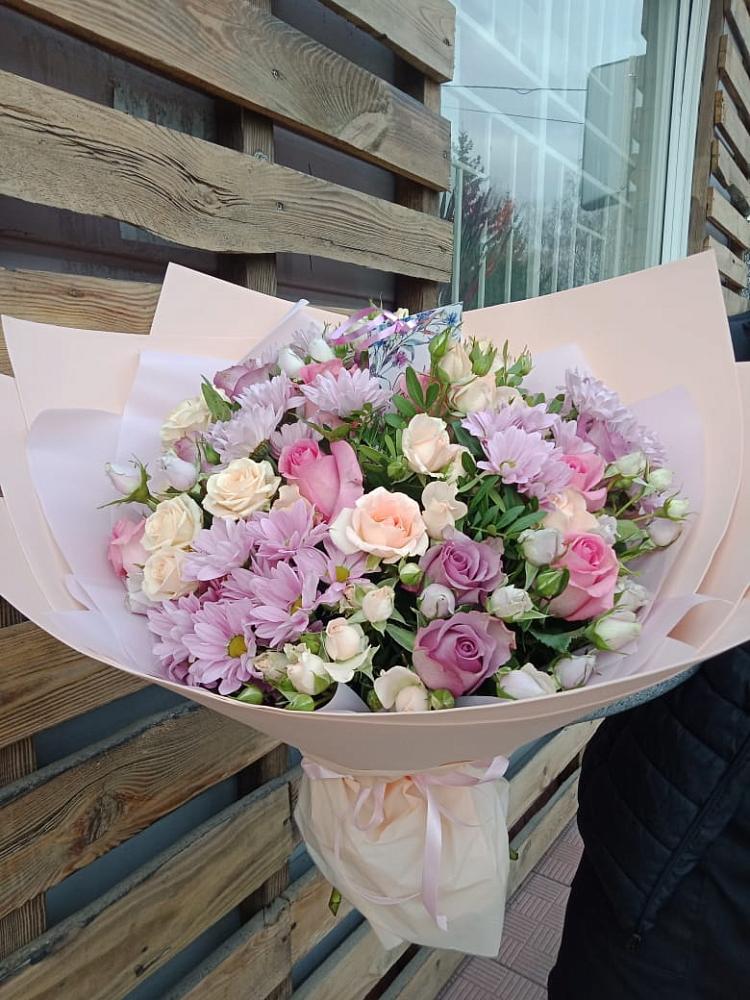 Букет цветов из: Розы и Хризантемы в Высоком