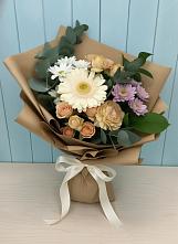 Букет цветов из:  Герберы и Хризантемы в Высоком