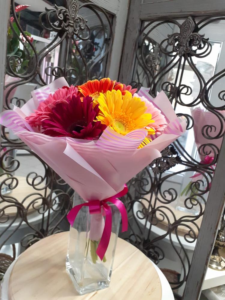 Букет цветов из: Герберы в Высоком