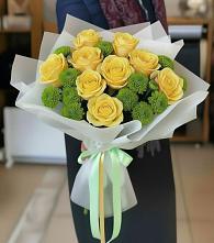 Букет цветов из:  Хризантемы и Розы в Высоком