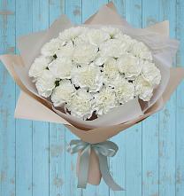 Букет цветов из:  Гвоздики в Высоком