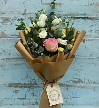 Букет цветов из:  Розы и Лизиантусы #REPLACE_PRED# Высоком