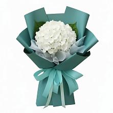 Букет цветов из:  Гортензия в Высоком